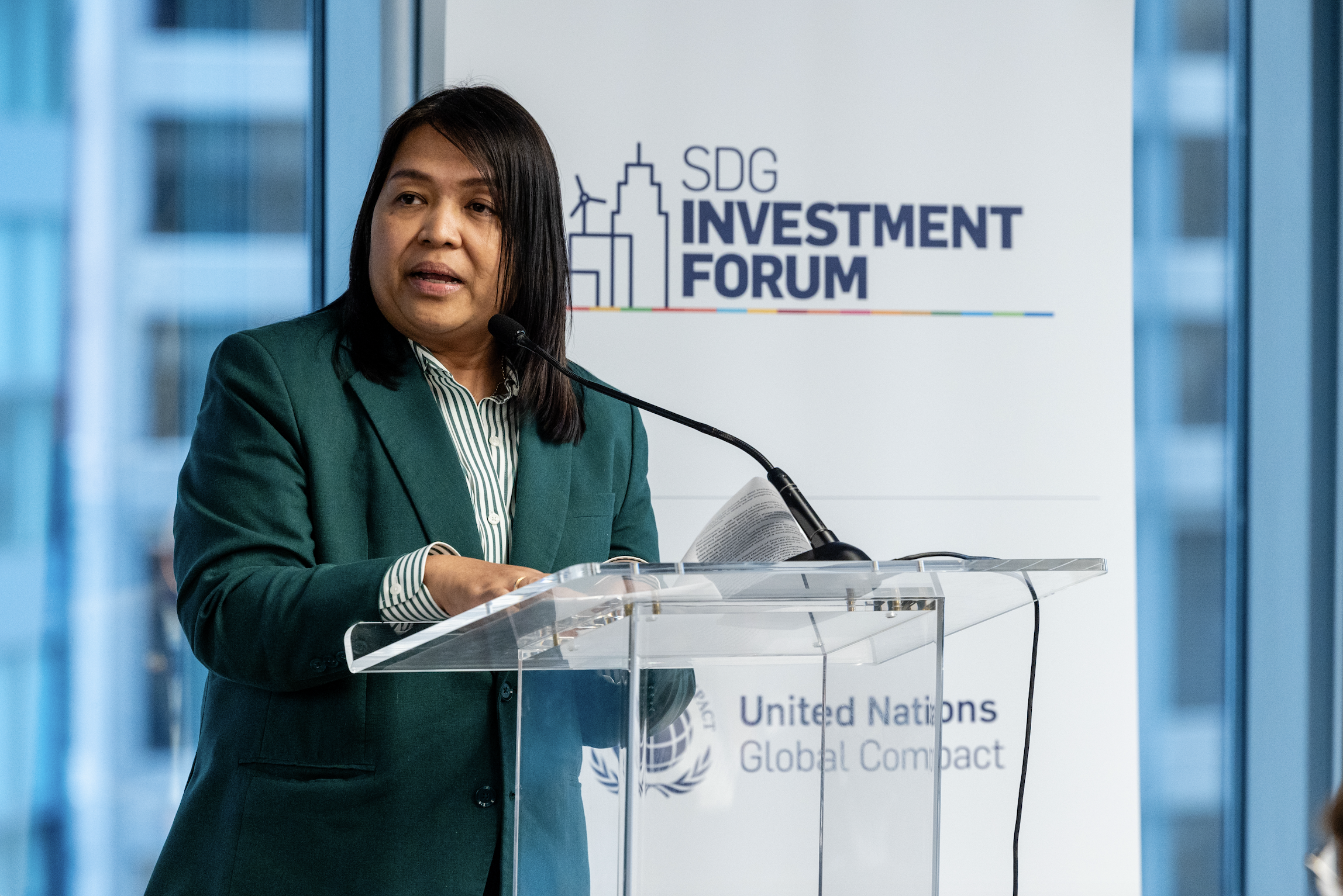 Tonilyn Lim speaking at the 2024 SDG Investment Forum